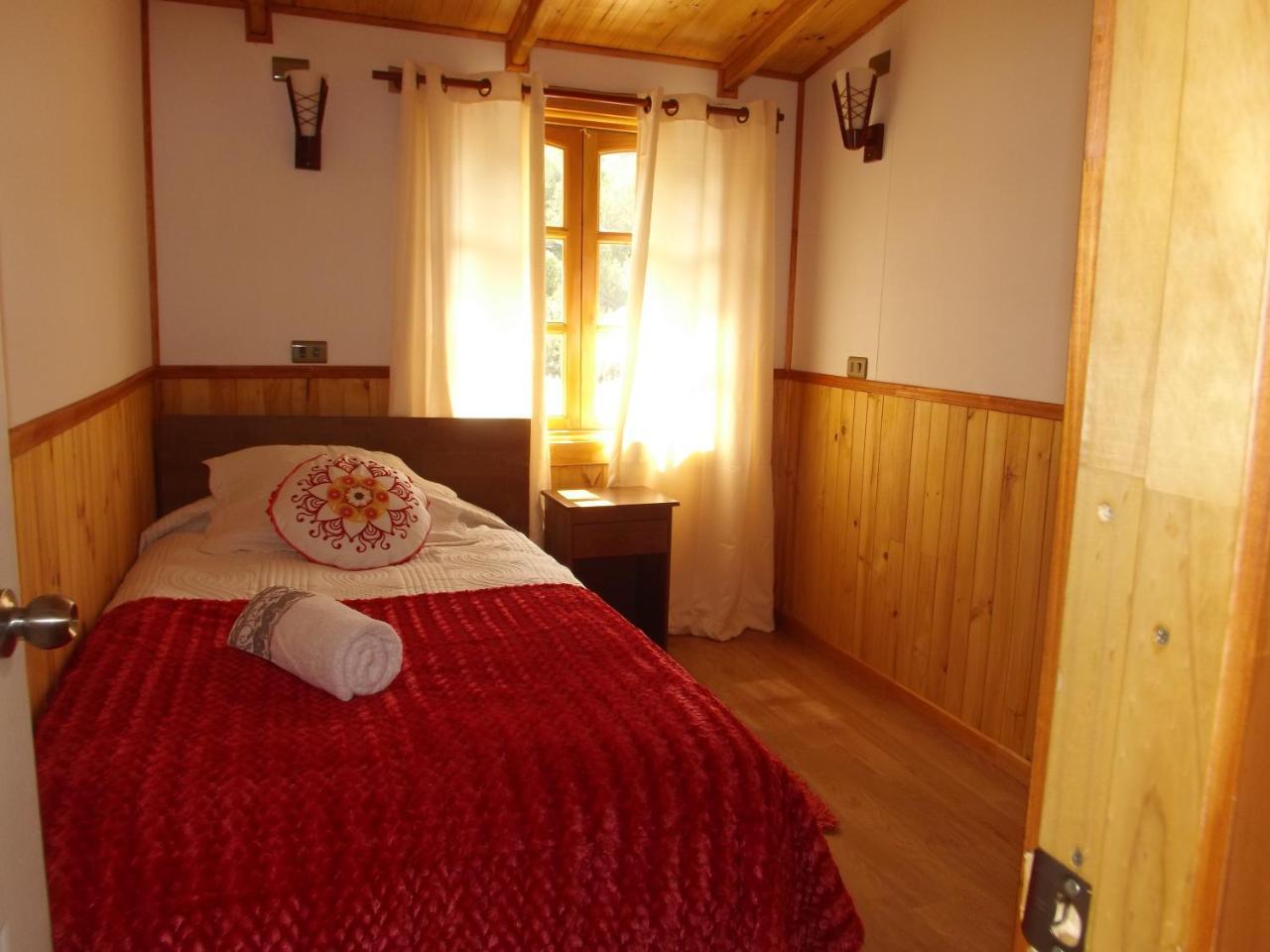 Hostal Robinson Puerto Puyuguapi Exteriér fotografie